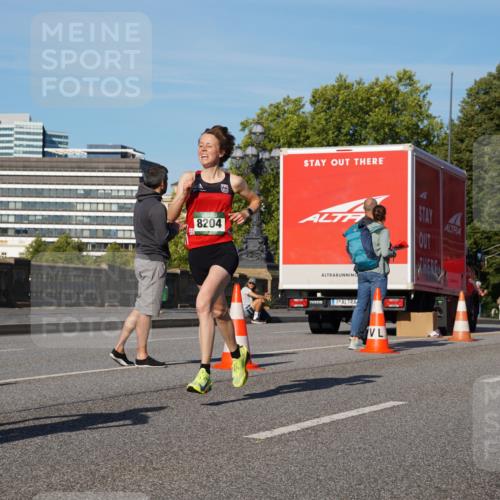 07.09.2025 - BARMER Alsterlauf Yannick Fuchs http://msf.ph/oto/8742189 07.09.2025 09:28:22 Laufen 8204, 3514 meine-sportfotos.de