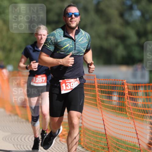 07.09.2025 - 19. Norderstedt Triathlon Michael Strokosch http://msf.ph/oto/8742252 07.09.2025 11:54:39 Laufen 819, 984, 1257, 1395 meine-sportfotos.de