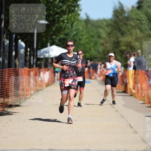 07.09.2025 - 19. Norderstedt Triathlon Michael Strokosch http://msf.ph/oto/8742255 07.09.2025 12:32:30 Laufen 779, 1370, 1386 meine-sportfotos.de