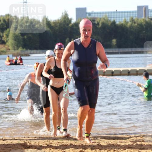 07.09.2025 - 19. Norderstedt Triathlon Luisa Fischer http://msf.ph/oto/8742284 07.09.2025 10:05:49 Schwimmen 1111, 1114, 1119, 1126, 1131, 1132, 1144 meine-sportfotos.de