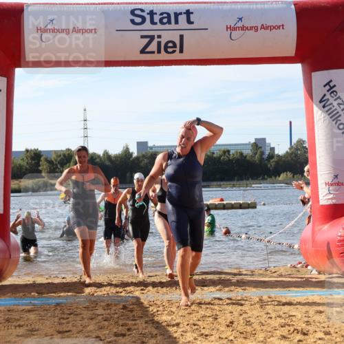 07.09.2025 - 19. Norderstedt Triathlon Luisa Fischer http://msf.ph/oto/8742320 07.09.2025 10:05:50 Schwimmen 1111, 1114, 1119, 1126, 1131, 1132, 1144 meine-sportfotos.de