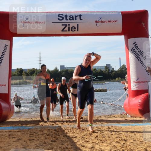 07.09.2025 - 19. Norderstedt Triathlon Luisa Fischer http://msf.ph/oto/8742326 07.09.2025 10:05:51 Schwimmen 1111, 1114, 1119, 1126, 1131, 1132, 1135, 1144 meine-sportfotos.de