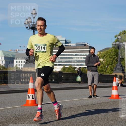 07.09.2025 - BARMER Alsterlauf Yannick Fuchs http://msf.ph/oto/8742359 07.09.2025 09:28:25 Laufen 3514 meine-sportfotos.de