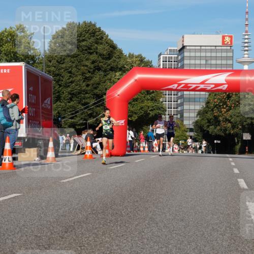 07.09.2025 - BARMER Alsterlauf Yannick Fuchs http://msf.ph/oto/8742377 07.09.2025 09:28:30 Laufen 1 meine-sportfotos.de