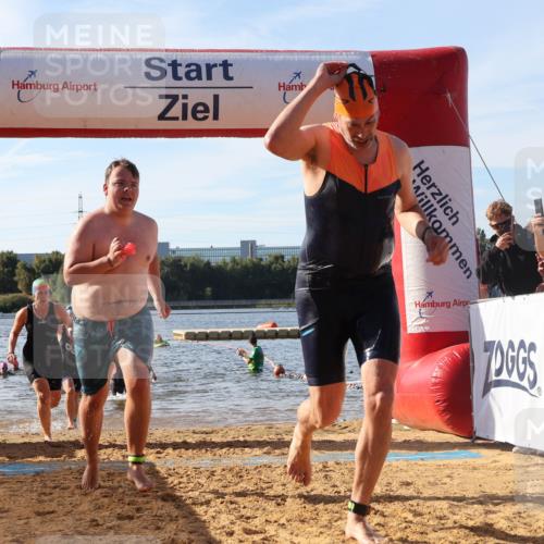07.09.2025 - 19. Norderstedt Triathlon Luisa Fischer http://msf.ph/oto/8742426 07.09.2025 10:05:56 Schwimmen 1111, 1114, 1126, 1131, 1132, 1135, 1144, 1146 meine-sportfotos.de