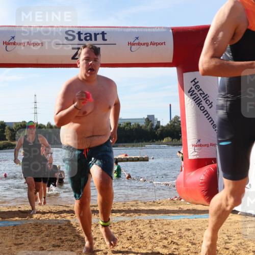 07.09.2025 - 19. Norderstedt Triathlon Luisa Fischer http://msf.ph/oto/8742442 07.09.2025 10:05:56 Schwimmen 1111, 1114, 1126, 1131, 1132, 1135, 1144, 1146 meine-sportfotos.de