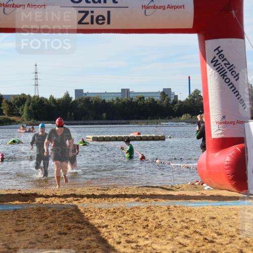 07.09.2025 - 19. Norderstedt Triathlon Luisa Fischer http://msf.ph/oto/8742486 07.09.2025 10:06:00 Schwimmen 1111, 1112, 1114, 1126, 1131, 1132, 1135, 1140, 1144, 1146 meine-sportfotos.de