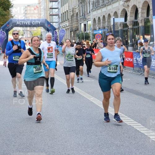 07.09.2025 - BARMER Alsterlauf Strokosch-Dieckow http://msf.ph/oto/8742552 07.09.2025 10:18:09 Ziel 2488, 3138, 3139, 3143, 3478, 4023, 4343, 4661, 4724, 4780, 5403, 5405, 8021, 8186 meine-sportfotos.de
