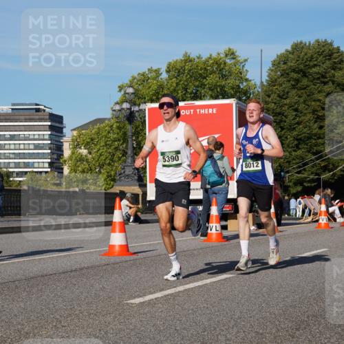 07.09.2025 - BARMER Alsterlauf Yannick Fuchs http://msf.ph/oto/8742598 07.09.2025 09:28:35 Laufen 5390, 8012 meine-sportfotos.de