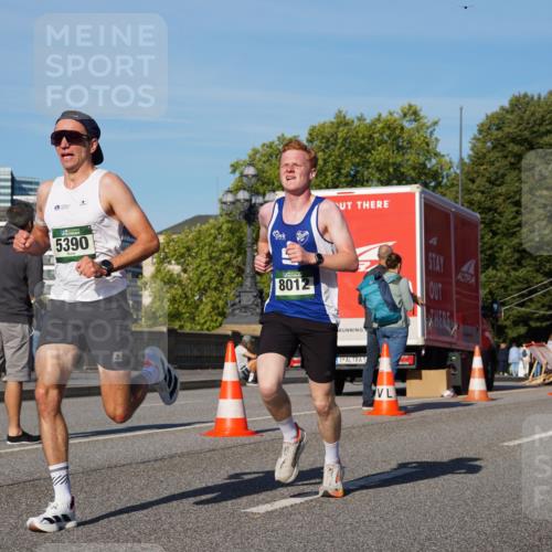 07.09.2025 - BARMER Alsterlauf Yannick Fuchs http://msf.ph/oto/8742644 07.09.2025 09:28:35 Laufen 5390, 4, 8012, 1 meine-sportfotos.de