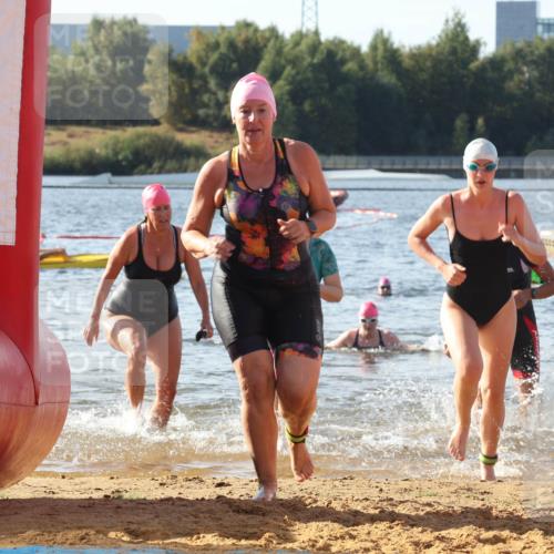 07.09.2025 - 19. Norderstedt Triathlon Luisa Fischer http://msf.ph/oto/8742700 07.09.2025 10:06:14 Schwimmen 1112, 1115, 1137, 1140, 1143, 1148, 1150 meine-sportfotos.de