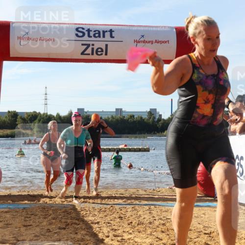 07.09.2025 - 19. Norderstedt Triathlon Luisa Fischer http://msf.ph/oto/8742795 07.09.2025 10:06:19 Schwimmen 1115, 1125, 1137, 1143, 1148, 1150 meine-sportfotos.de