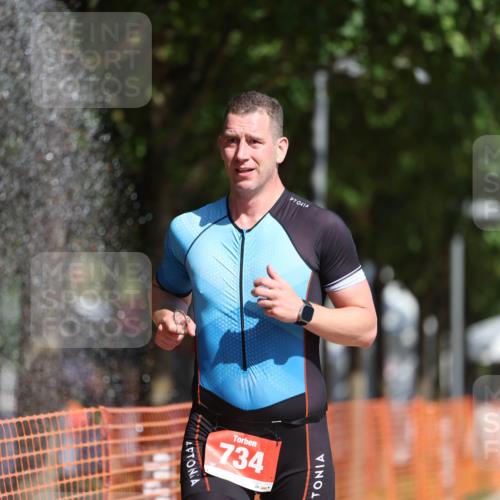 07.09.2025 - 19. Norderstedt Triathlon Michael Strokosch http://msf.ph/oto/8742809 07.09.2025 11:55:31 Laufen 228, 734, 1164, 1173 meine-sportfotos.de
