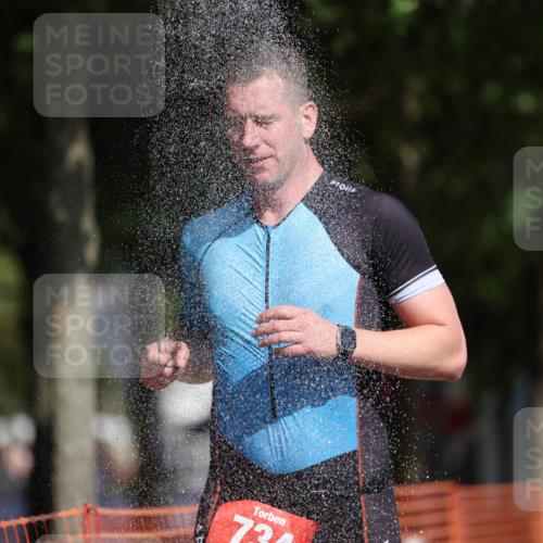 07.09.2025 - 19. Norderstedt Triathlon Michael Strokosch http://msf.ph/oto/8742846 07.09.2025 11:55:32 Laufen 734, 1164, 1173 meine-sportfotos.de