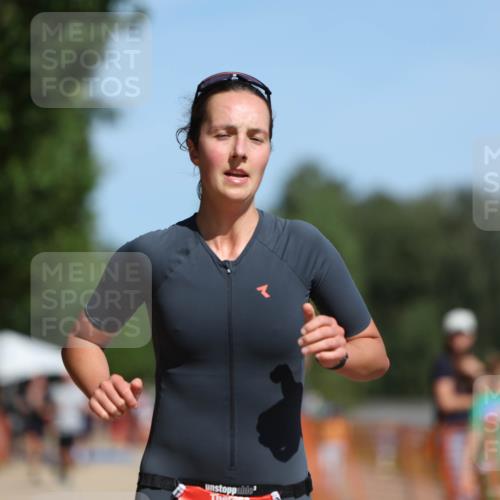 07.09.2025 - 19. Norderstedt Triathlon Michael Strokosch http://msf.ph/oto/8742904 07.09.2025 12:33:05 Laufen 245, 258 meine-sportfotos.de