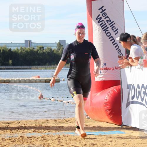 07.09.2025 - 19. Norderstedt Triathlon Luisa Fischer http://msf.ph/oto/8742997 07.09.2025 10:06:51 Schwimmen 1123 meine-sportfotos.de