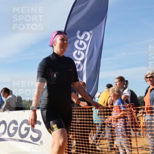 07.09.2025 - 19. Norderstedt Triathlon Luisa Fischer http://msf.ph/oto/8743032 07.09.2025 10:06:55 Schwimmen 1123 meine-sportfotos.de