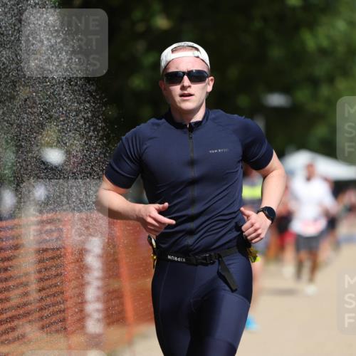 07.09.2025 - 19. Norderstedt Triathlon Michael Strokosch http://msf.ph/oto/8743073 07.09.2025 12:33:19 Laufen 782, 801, 1223, 1241, 1265 meine-sportfotos.de