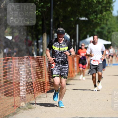 07.09.2025 - 19. Norderstedt Triathlon Michael Strokosch http://msf.ph/oto/8743115 07.09.2025 12:33:21 Laufen 191, 714, 782, 801, 815, 1223, 1241, 1265, 1329 meine-sportfotos.de