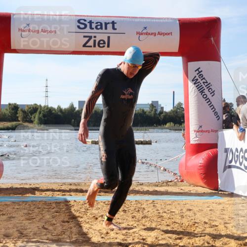 07.09.2025 - 19. Norderstedt Triathlon Luisa Fischer http://msf.ph/oto/8743178 07.09.2025 10:20:53 Schwimmen 646, 654 meine-sportfotos.de