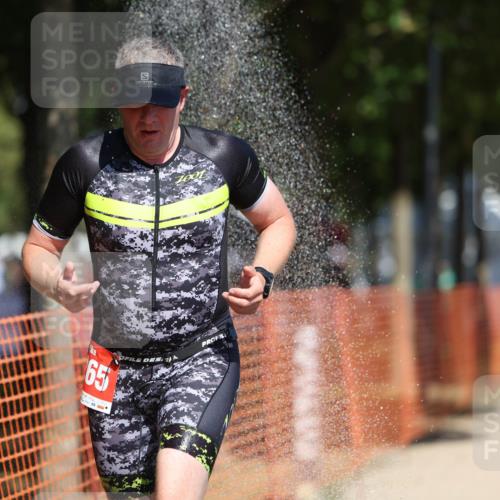 07.09.2025 - 19. Norderstedt Triathlon Michael Strokosch http://msf.ph/oto/8743228 07.09.2025 12:33:24 Laufen 191, 210, 714, 782, 815, 1247, 1265, 1329 meine-sportfotos.de