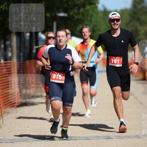 07.09.2025 - 19. Norderstedt Triathlon Michael Strokosch http://msf.ph/oto/8743318 07.09.2025 12:33:27 Laufen 191, 210, 714, 782, 815, 1247, 1265, 1329 meine-sportfotos.de