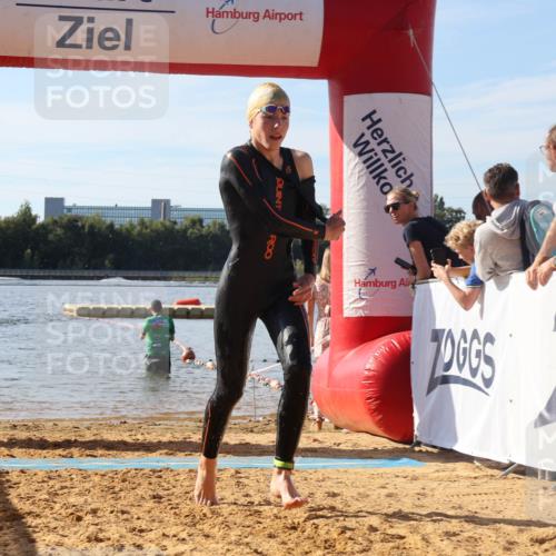 07.09.2025 - 19. Norderstedt Triathlon Luisa Fischer http://msf.ph/oto/8743545 07.09.2025 10:21:44 Schwimmen 645 meine-sportfotos.de