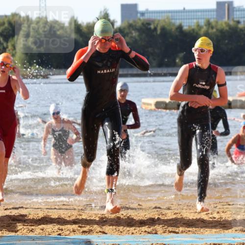 07.09.2025 - 19. Norderstedt Triathlon Luisa Fischer http://msf.ph/oto/8743565 07.09.2025 10:22:13 Schwimmen 86, 639, 648, 652, 655, 664, 667, 672, 673, 686 meine-sportfotos.de