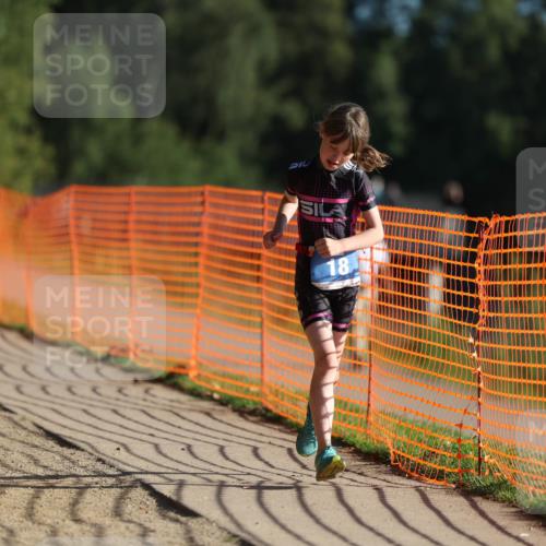 07.09.2025 - 19. Norderstedt Triathlon Michael Strokosch http://msf.ph/oto/8743611 07.09.2025 09:17:45 Laufen 18 meine-sportfotos.de