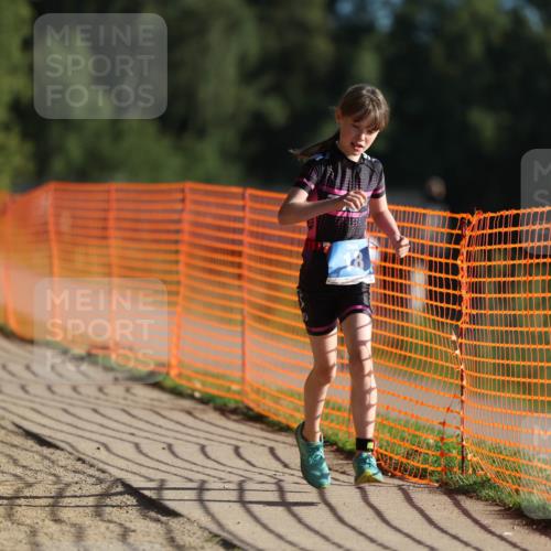 07.09.2025 - 19. Norderstedt Triathlon Michael Strokosch http://msf.ph/oto/8743622 07.09.2025 09:17:45 Laufen 18 meine-sportfotos.de