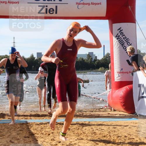 07.09.2025 - 19. Norderstedt Triathlon Luisa Fischer http://msf.ph/oto/8743623 07.09.2025 10:22:16 Schwimmen 86, 639, 648, 652, 655, 664, 667, 672, 673, 686 meine-sportfotos.de