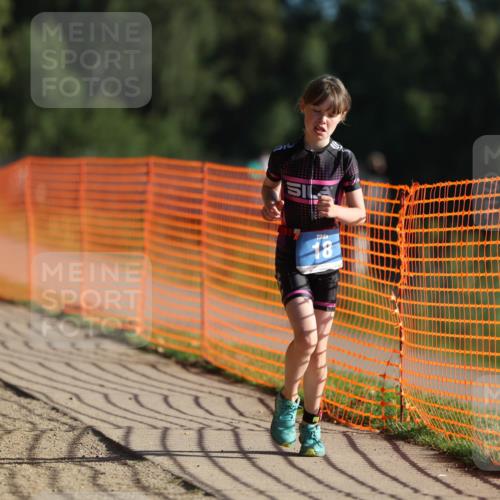 07.09.2025 - 19. Norderstedt Triathlon Michael Strokosch http://msf.ph/oto/8743633 07.09.2025 09:17:46 Laufen 18 meine-sportfotos.de