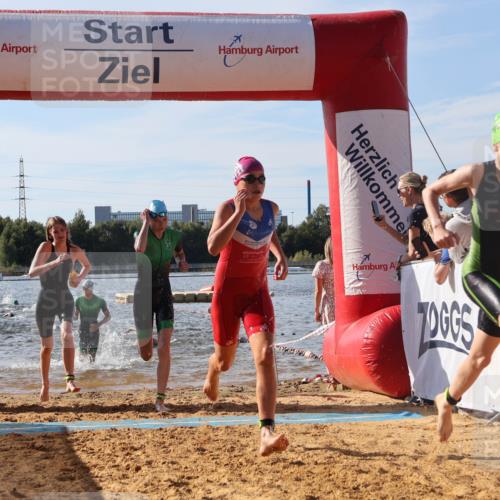 07.09.2025 - 19. Norderstedt Triathlon Luisa Fischer http://msf.ph/oto/8743763 07.09.2025 10:22:31 Schwimmen 68, 87, 108, 112, 663, 676, 681, 690 meine-sportfotos.de