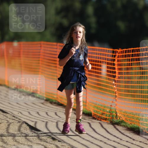 07.09.2025 - 19. Norderstedt Triathlon Michael Strokosch http://msf.ph/oto/8743778 07.09.2025 09:17:52 Laufen 18, 20 meine-sportfotos.de