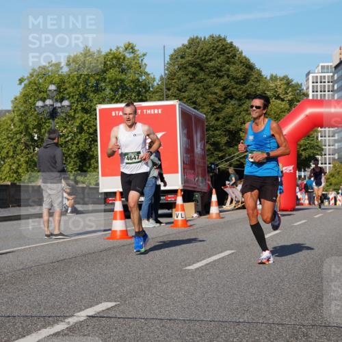 07.09.2025 - BARMER Alsterlauf Yannick Fuchs http://msf.ph/oto/8743835 07.09.2025 09:29:22 Laufen 4647 meine-sportfotos.de