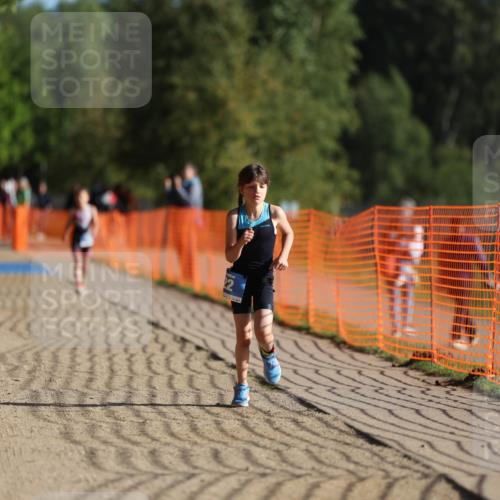 07.09.2025 - 19. Norderstedt Triathlon Michael Strokosch http://msf.ph/oto/8743891 07.09.2025 09:18:08 Laufen 22 meine-sportfotos.de