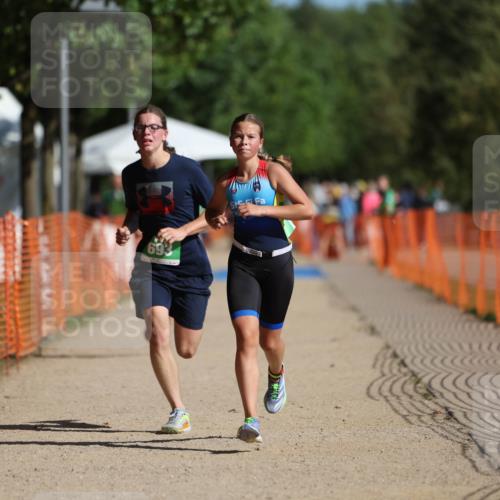 07.09.2025 - 19. Norderstedt Triathlon Michael Strokosch http://msf.ph/oto/8743893 07.09.2025 10:58:09 Laufen 57, 59, 643, 666, 693 meine-sportfotos.de
