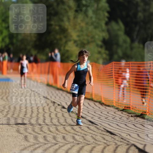 07.09.2025 - 19. Norderstedt Triathlon Michael Strokosch http://msf.ph/oto/8743903 07.09.2025 09:18:08 Laufen 22 meine-sportfotos.de