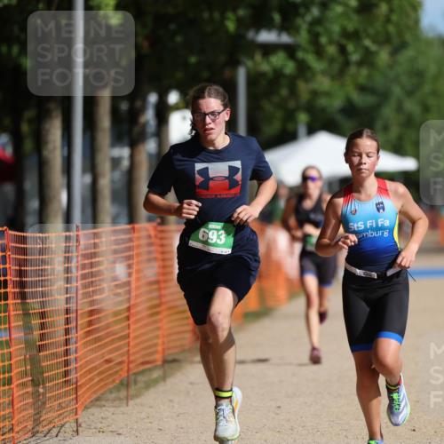 07.09.2025 - 19. Norderstedt Triathlon Michael Strokosch http://msf.ph/oto/8743924 07.09.2025 10:58:10 Laufen 57, 643, 666, 693 meine-sportfotos.de
