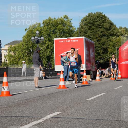 07.09.2025 - BARMER Alsterlauf Yannick Fuchs http://msf.ph/oto/8743930 07.09.2025 09:29:24 Laufen 2779 meine-sportfotos.de