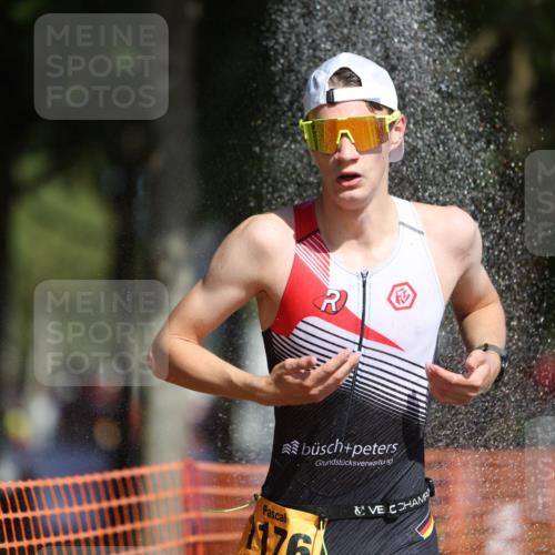 07.09.2025 - 19. Norderstedt Triathlon Michael Strokosch http://msf.ph/oto/8743962 07.09.2025 11:57:04 Laufen 1176, 1195 meine-sportfotos.de