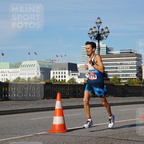 07.09.2025 - BARMER Alsterlauf Yannick Fuchs http://msf.ph/oto/8743989 07.09.2025 09:29:26 Laufen 2779 meine-sportfotos.de