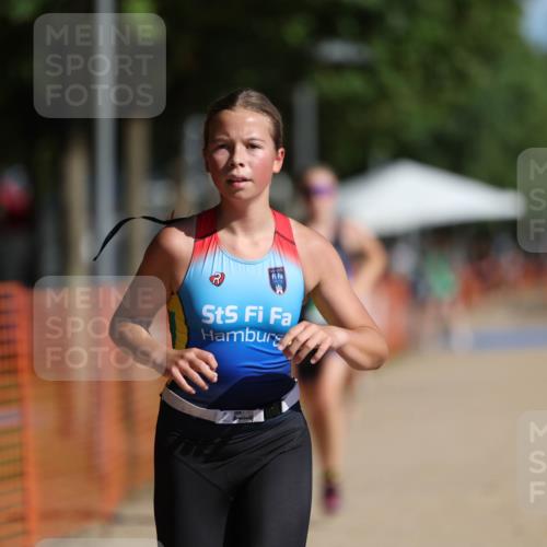 07.09.2025 - 19. Norderstedt Triathlon Michael Strokosch http://msf.ph/oto/8744027 07.09.2025 10:58:12 Laufen 57, 129, 643, 693 meine-sportfotos.de