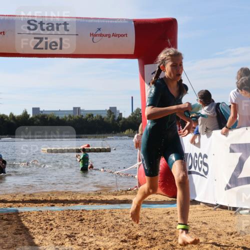 07.09.2025 - 19. Norderstedt Triathlon Luisa Fischer http://msf.ph/oto/8744062 07.09.2025 10:22:54 Schwimmen 109, 118, 131, 638, 670, 684 meine-sportfotos.de