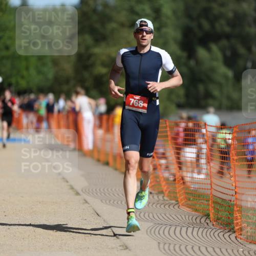 07.09.2025 - 19. Norderstedt Triathlon Michael Strokosch http://msf.ph/oto/8744099 07.09.2025 11:57:11 Laufen 768 meine-sportfotos.de