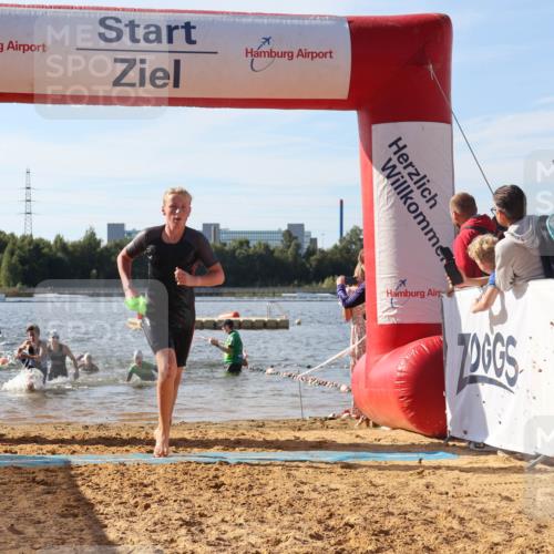 07.09.2025 - 19. Norderstedt Triathlon Luisa Fischer http://msf.ph/oto/8744127 07.09.2025 10:23:03 Schwimmen 58, 64, 93, 118, 638, 669 meine-sportfotos.de