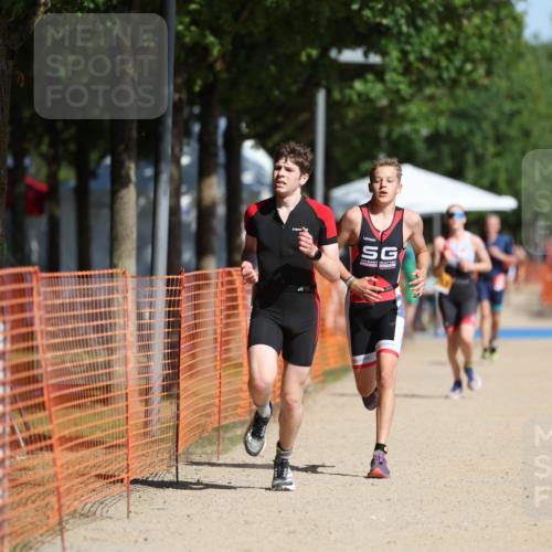 07.09.2025 - 19. Norderstedt Triathlon Michael Strokosch http://msf.ph/oto/8744173 07.09.2025 11:57:18 Laufen 768, 1162, 1199 meine-sportfotos.de