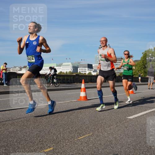 07.09.2025 - BARMER Alsterlauf Yannick Fuchs http://msf.ph/oto/8744196 07.09.2025 09:29:41 Laufen 5924, 5748 meine-sportfotos.de