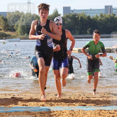 07.09.2025 - 19. Norderstedt Triathlon Luisa Fischer http://msf.ph/oto/8744197 07.09.2025 10:23:08 Schwimmen 58, 64, 93, 96, 119, 133, 669, 682, 685 meine-sportfotos.de