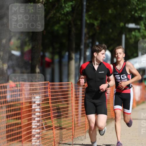 07.09.2025 - 19. Norderstedt Triathlon Michael Strokosch http://msf.ph/oto/8744211 07.09.2025 11:57:19 Laufen 1153, 1162, 1199 meine-sportfotos.de